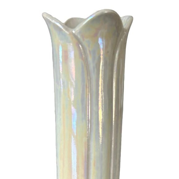 Retired Vintage White Iridescent Lusterware FTD Vase - Picture 4 of 5